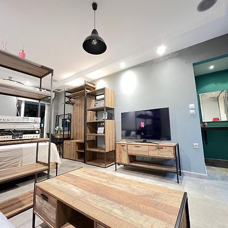 Modern Apartment In The Heart Of The City Alexandroupoli Eksteriør billede