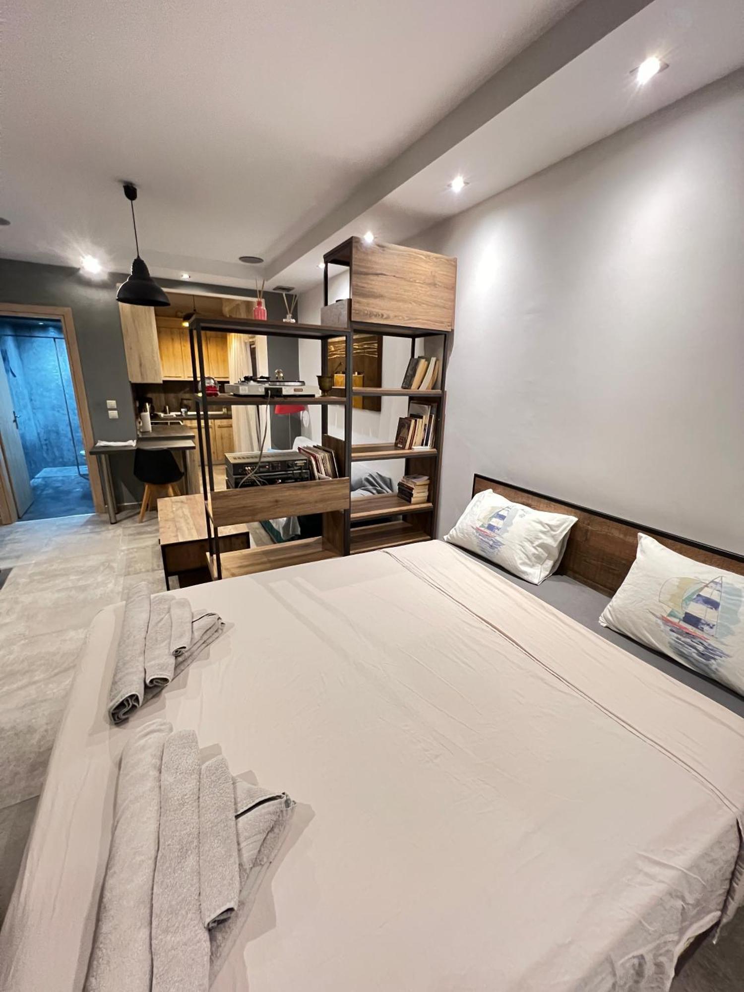 Modern Apartment In The Heart Of The City Alexandroupoli Eksteriør billede