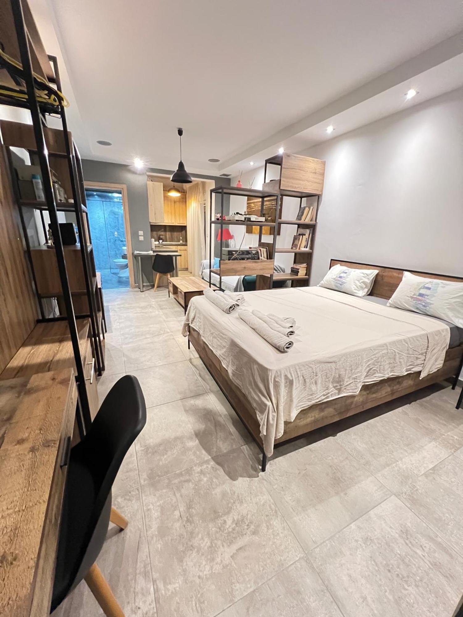 Modern Apartment In The Heart Of The City Alexandroupoli Eksteriør billede