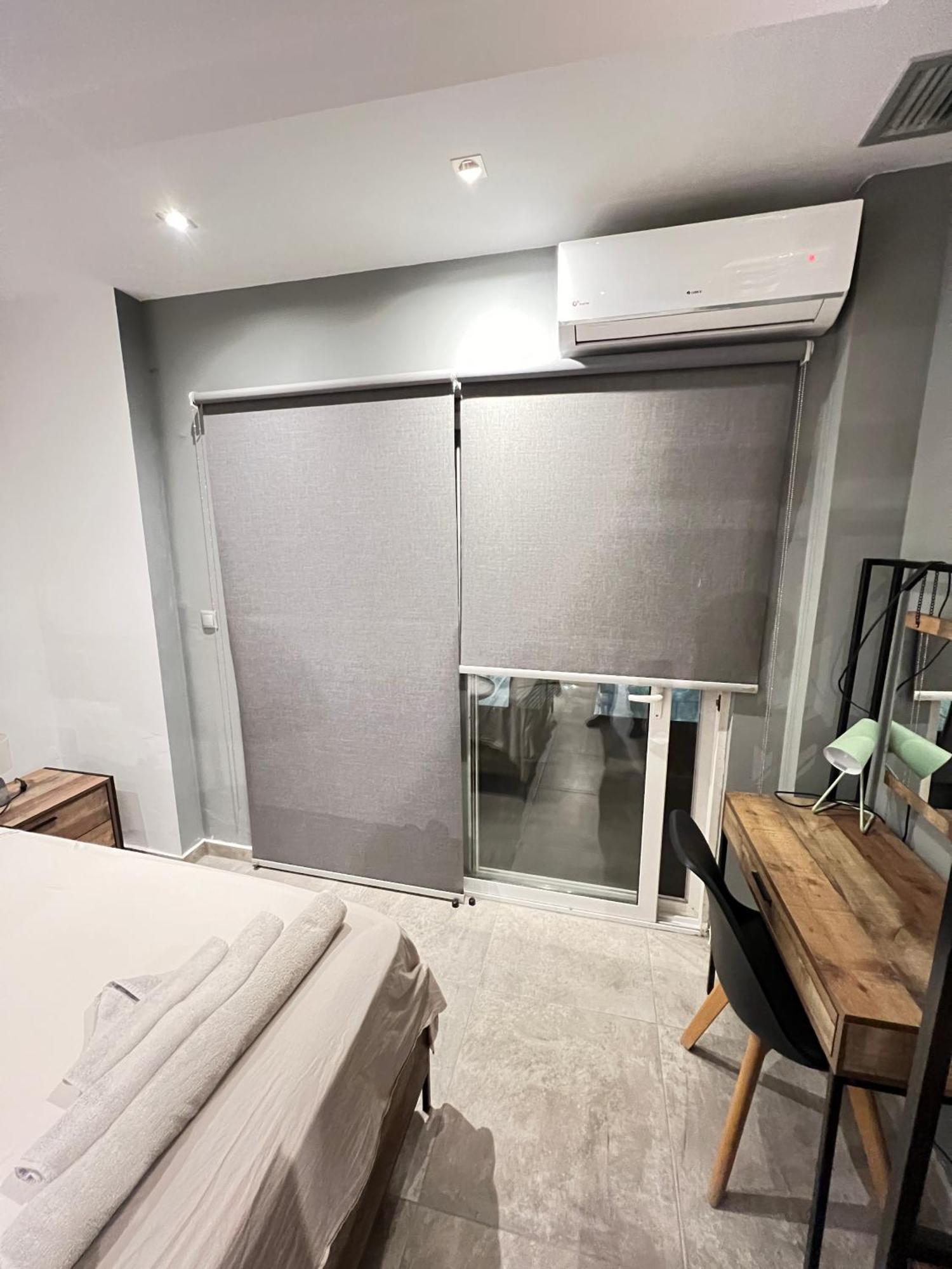 Modern Apartment In The Heart Of The City Alexandroupoli Eksteriør billede